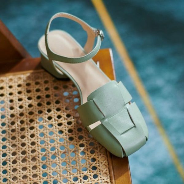 Summer Leather Sandals Dress Shoes Weave Closed Sandals Women - Image 2